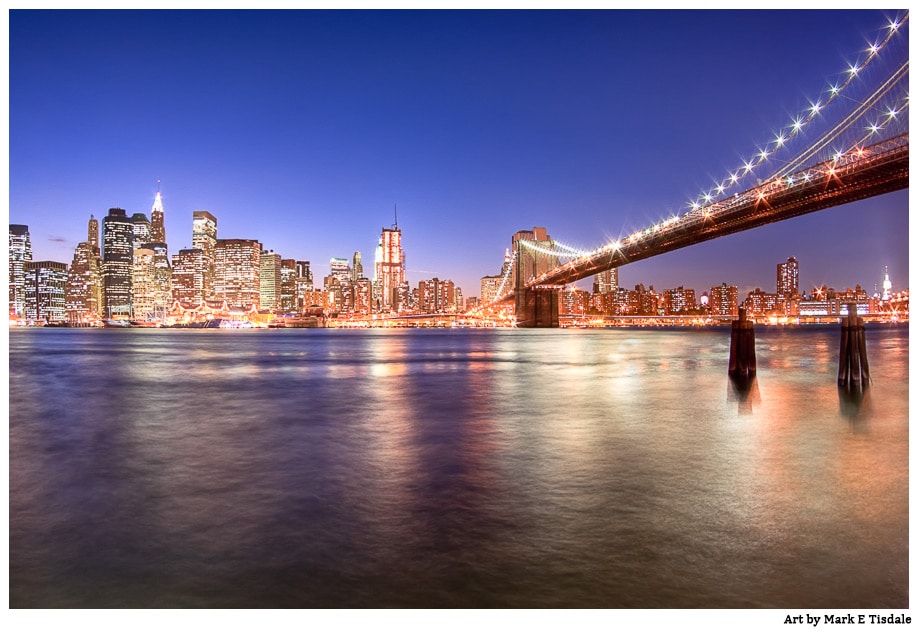 Panoramic Skyline of Brooklyn Bridge and Manhattan at Night