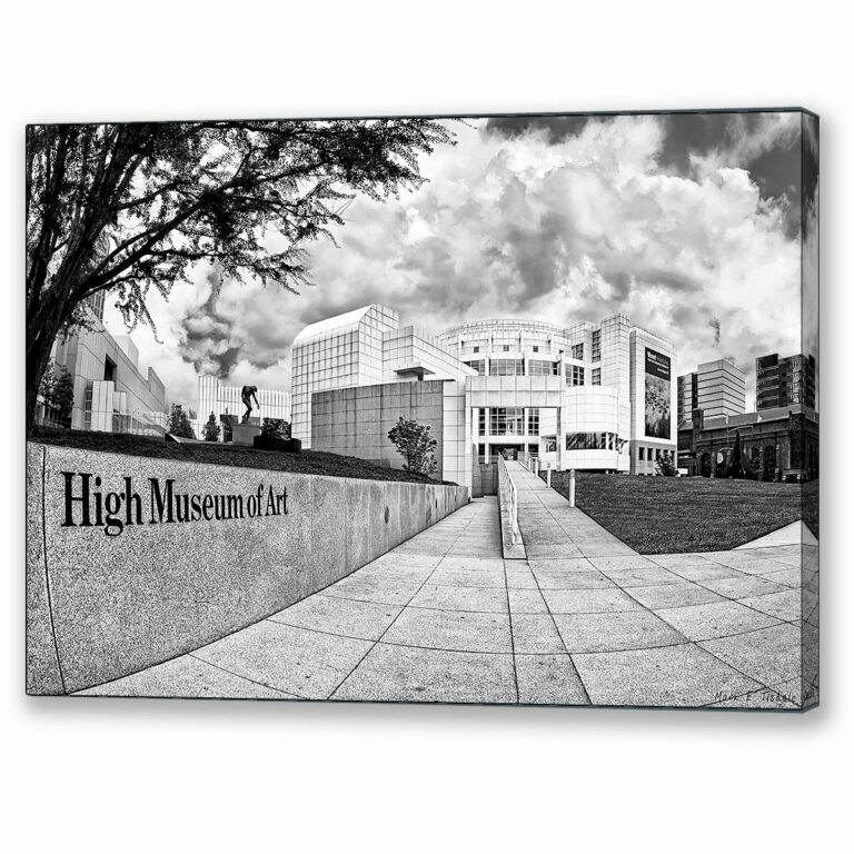 High Museum – Atlanta Black And White Canvas Print