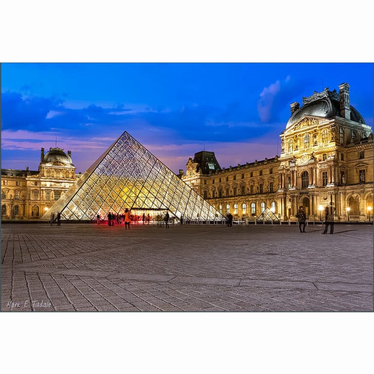 Night At The Louvre – Paris Art Print