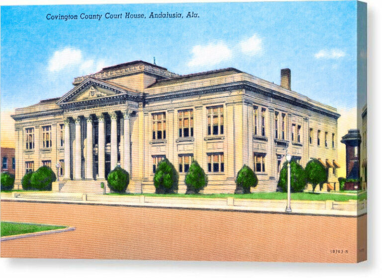 Vintage Covington County Courthouse – Alabama Canvas Print